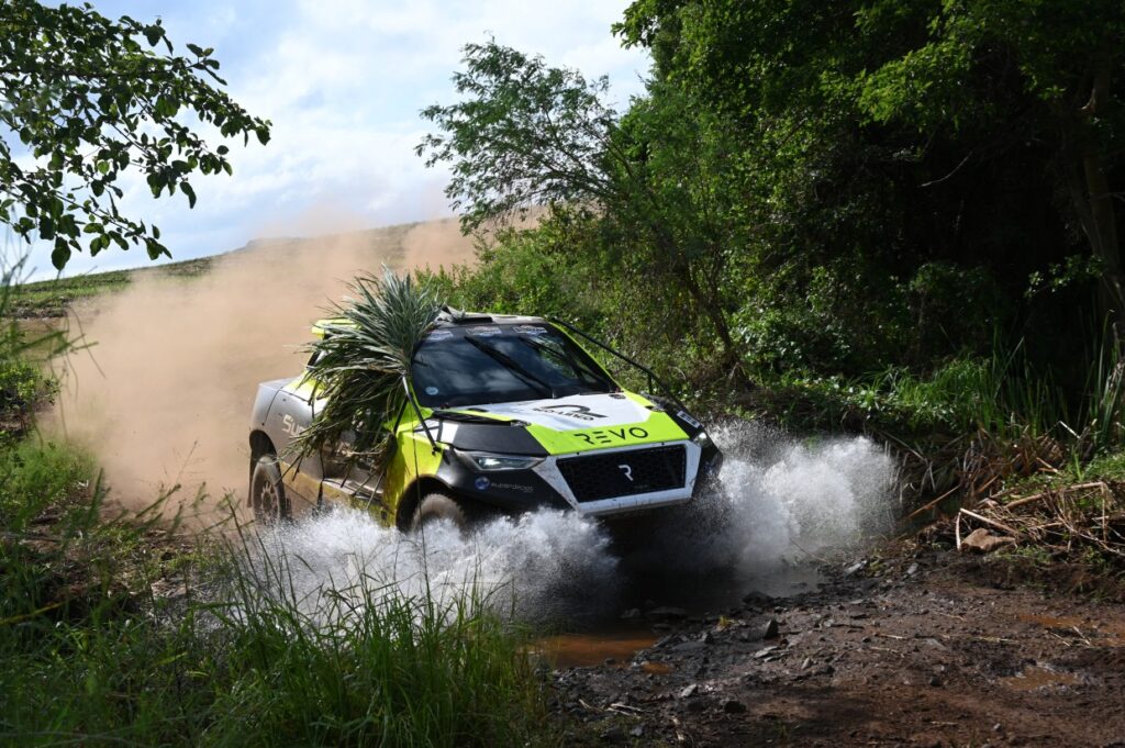 Rally-Raid teams worked hard at extremely tough and challenging Nkomazi 400 with Lategan & Cummings claiming first victory